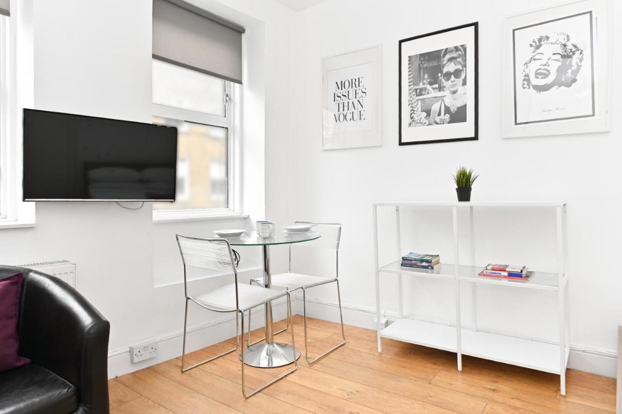 Covent Garden & Soho, Cosy & Cool, Spacious Apartment London Ngoại thất bức ảnh